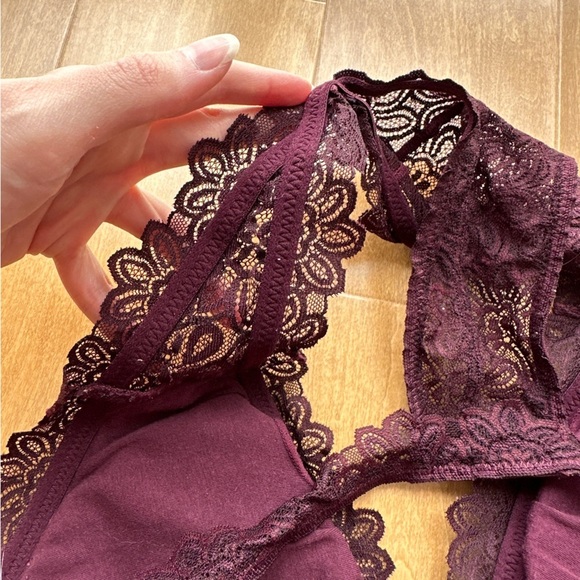 aerie Lace Triangular Halter Bralette - Burgundy, Size Large - Picture 13 of 14